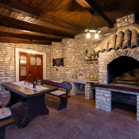 Casa vacanze House 1993