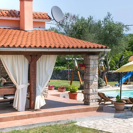 House 1993 Holiday home
